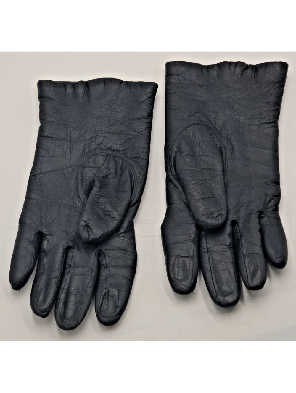 Vintage ARIS Women’s Black Leather Gloves Size 7 100% Cashmere Lined